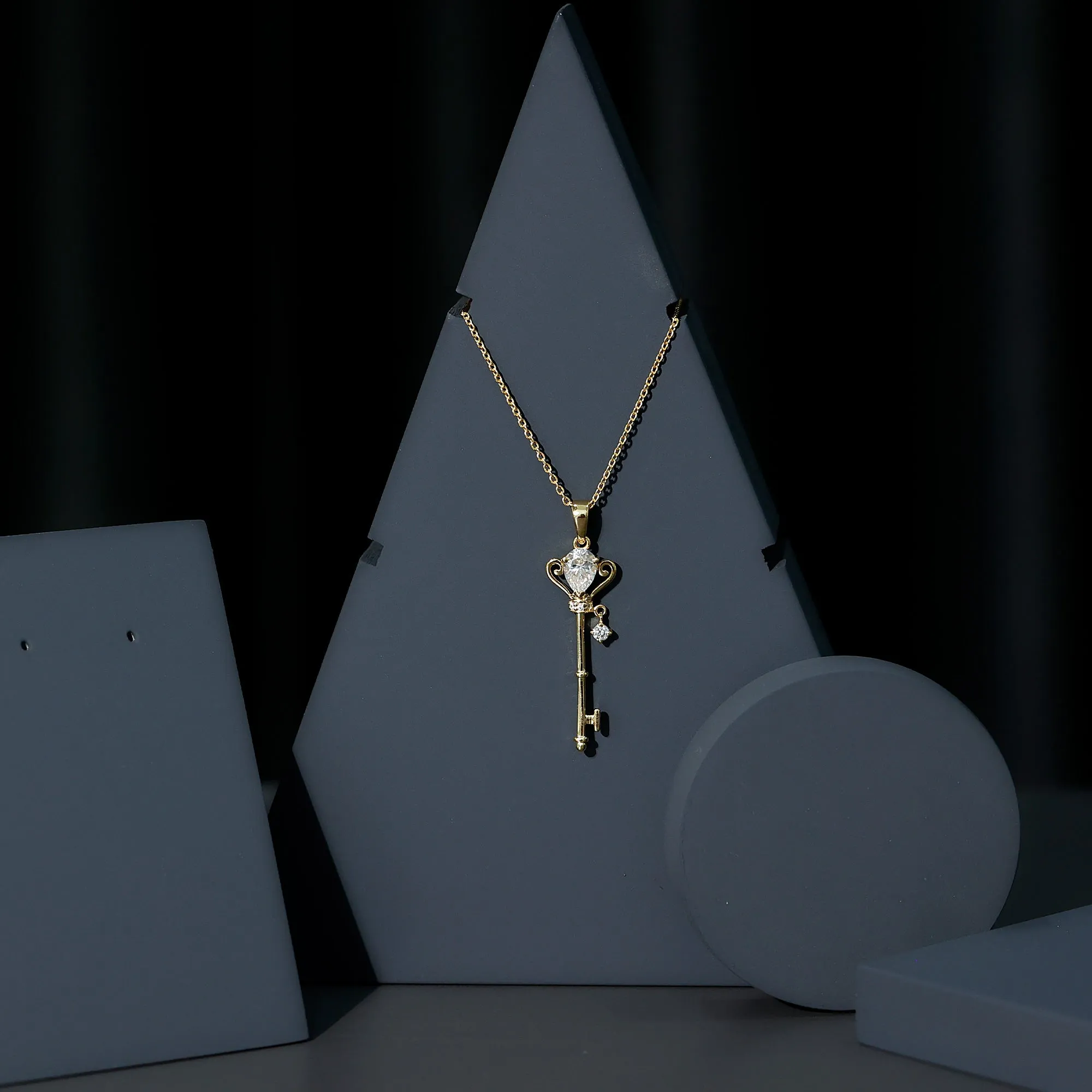 0.75 CT Elegant Moissanite Key Pendant in Prong Setting