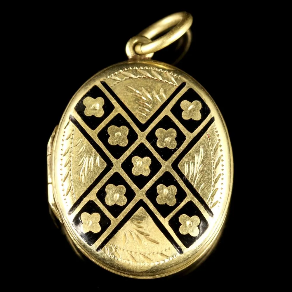 Antique Victorian Forget Me Not 9Ct Locket Circa 1880