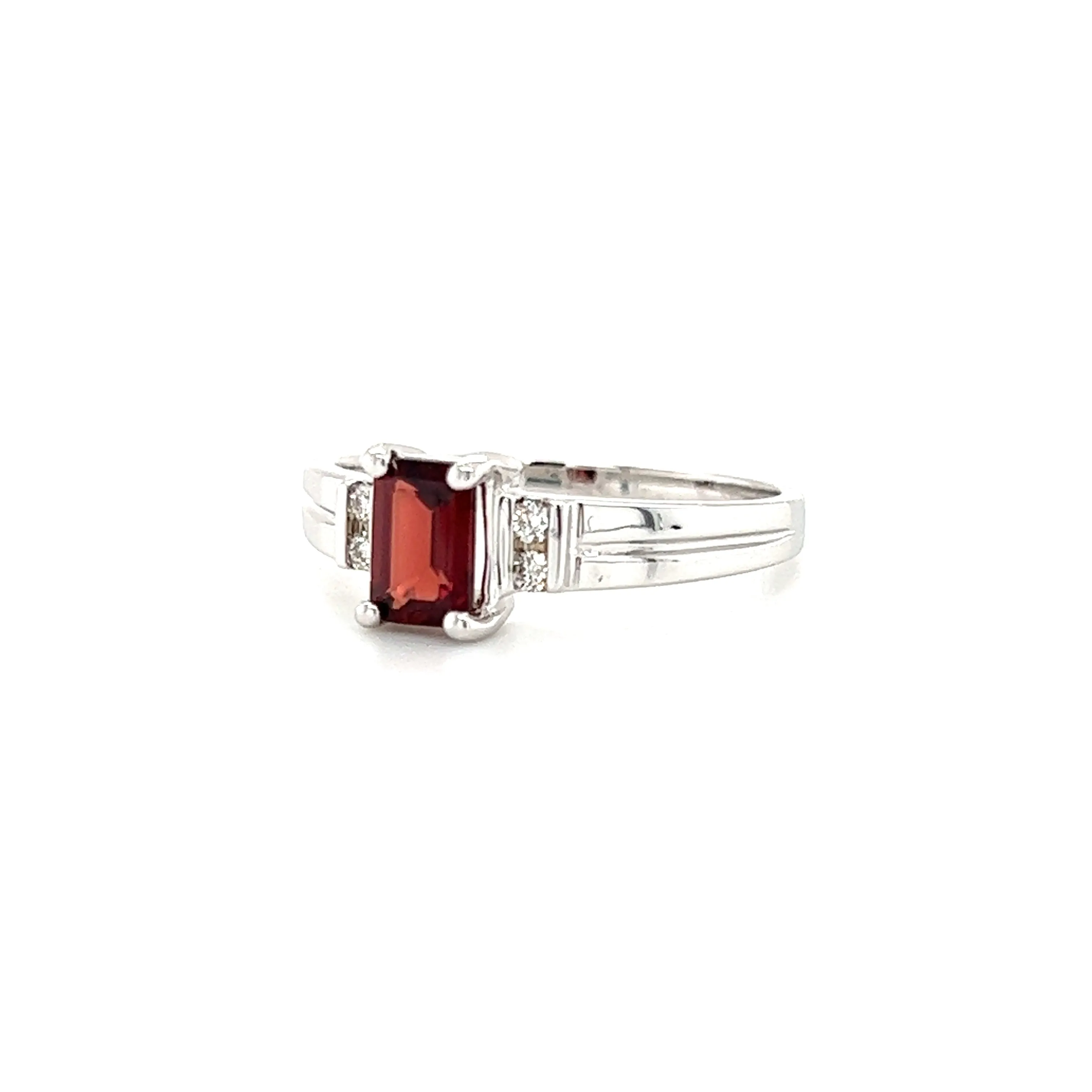 Baguette Garnet Ring with Four Side Diamonds in 14K White Gold