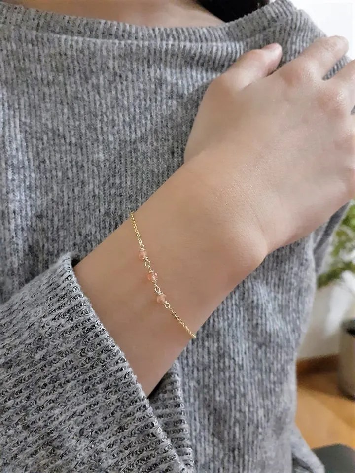 Dainty Sunstone Bracelet