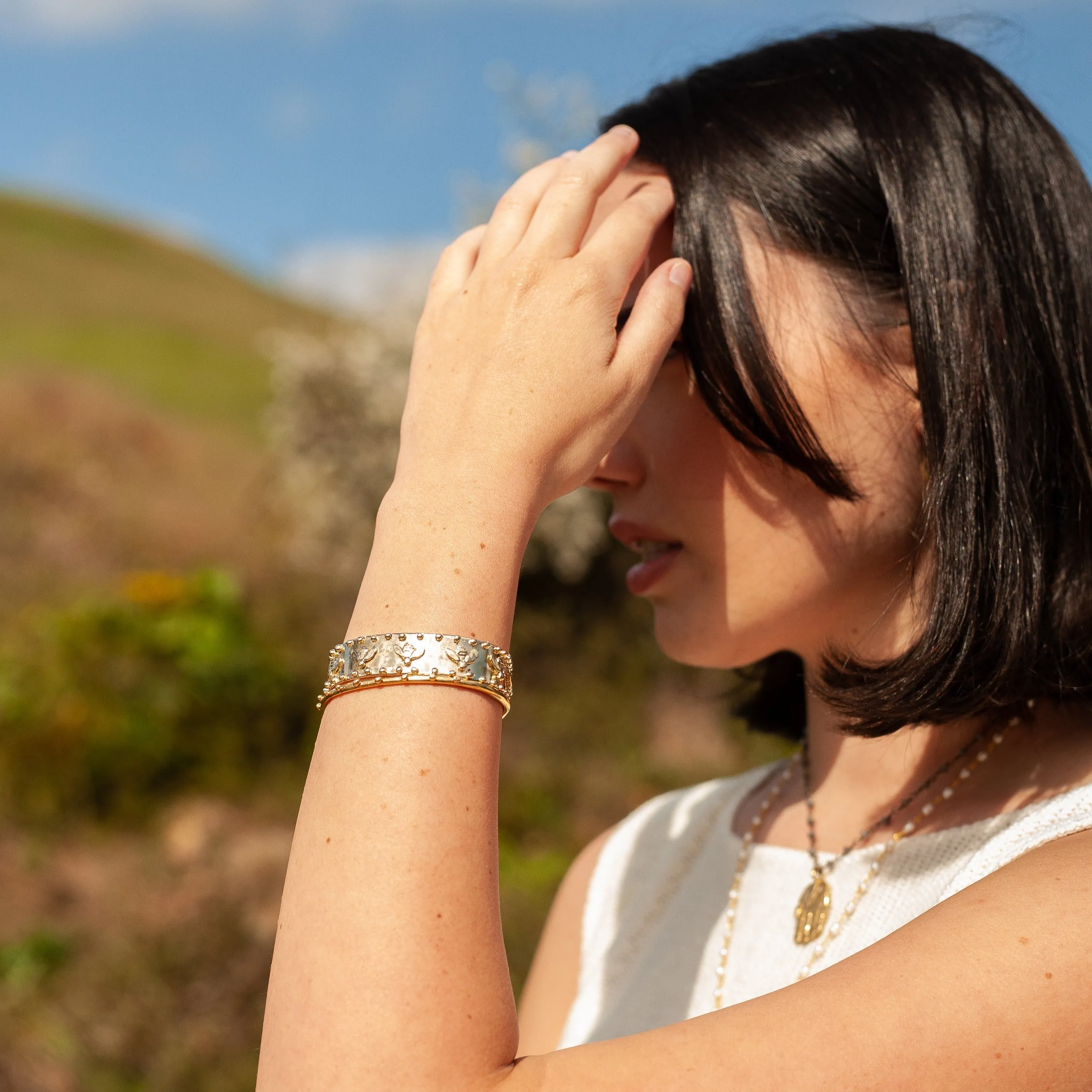 Emmeline  Bee cuff