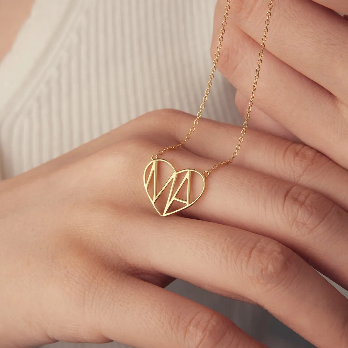 Eternal Mom Heart Necklace - Gold