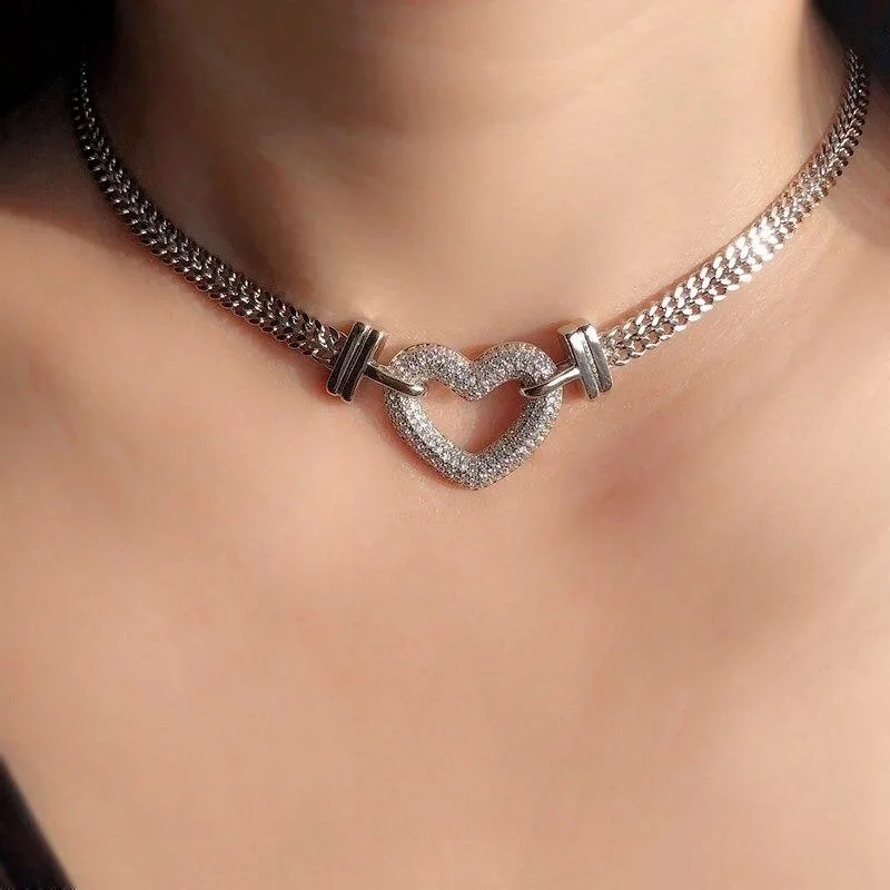 Extravagant Zircon Heart Accent Jewelry Set