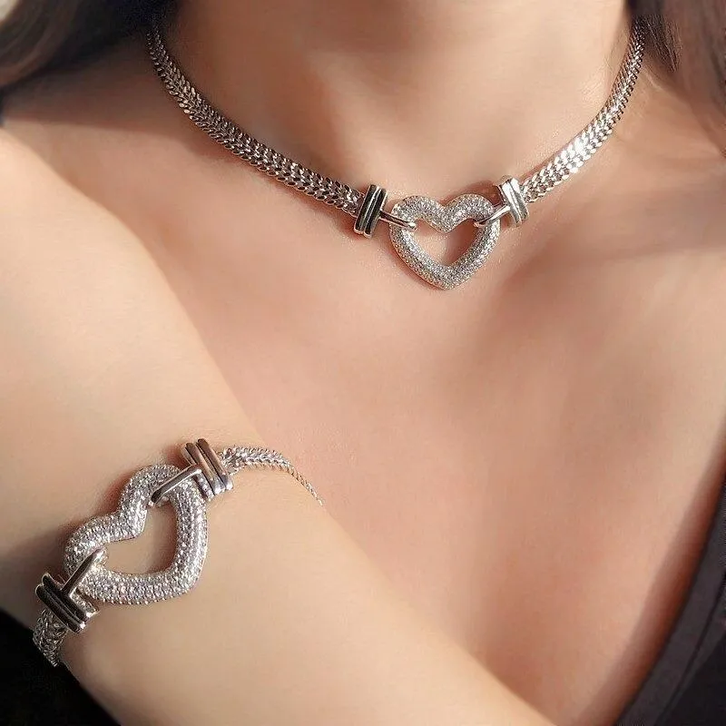 Extravagant Zircon Heart Accent Jewelry Set