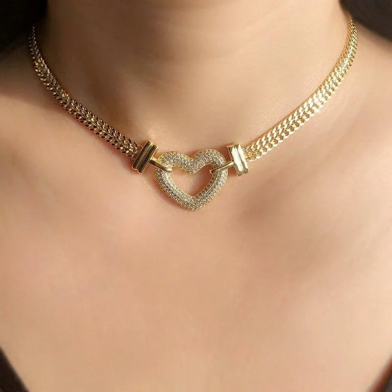 Extravagant Zircon Heart Accent Jewelry Set