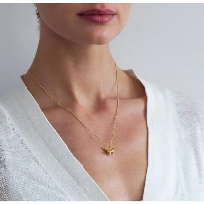 Flying Bee with Pearl Necklace