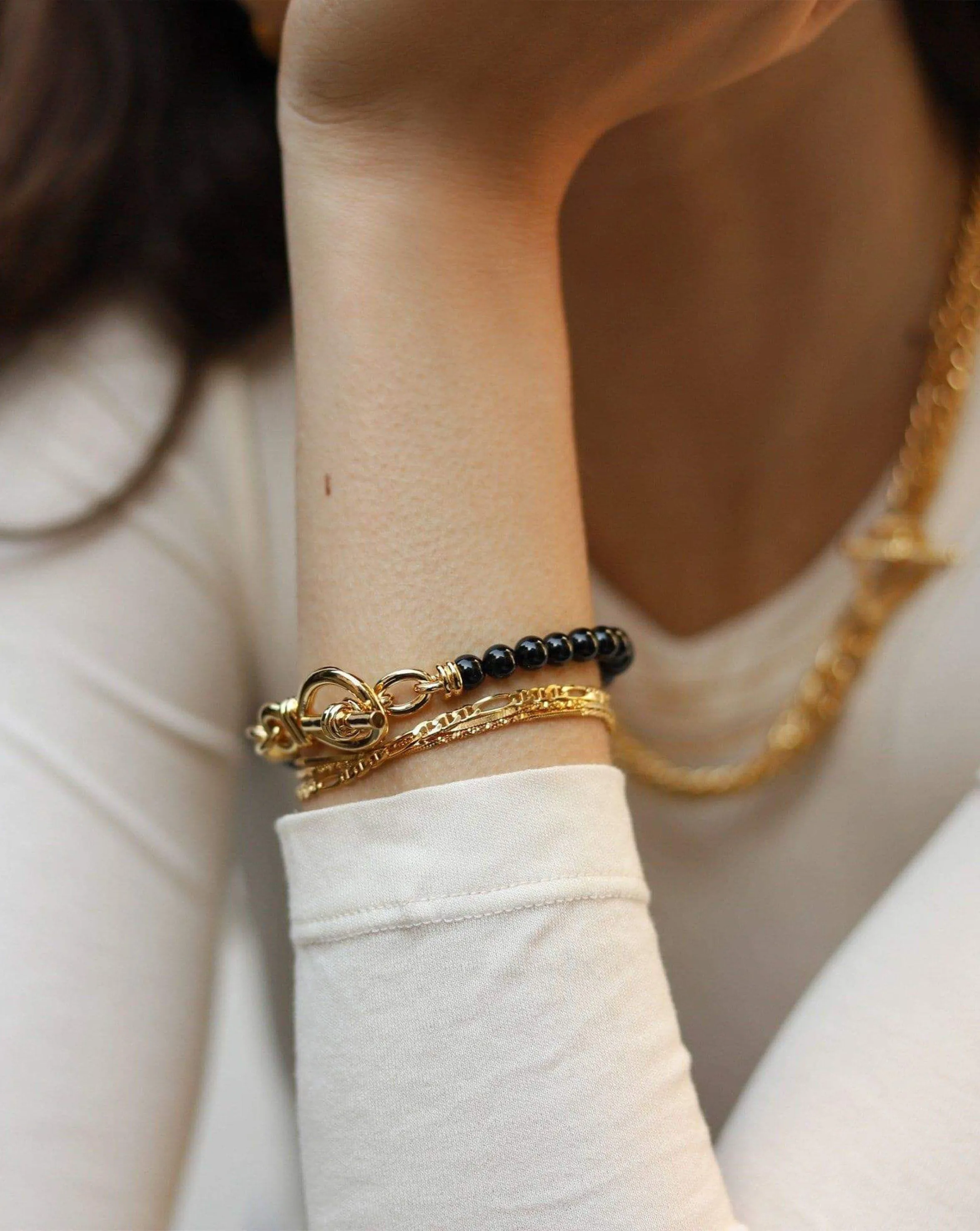 Graduated Sphere T-Bar Bracelet
