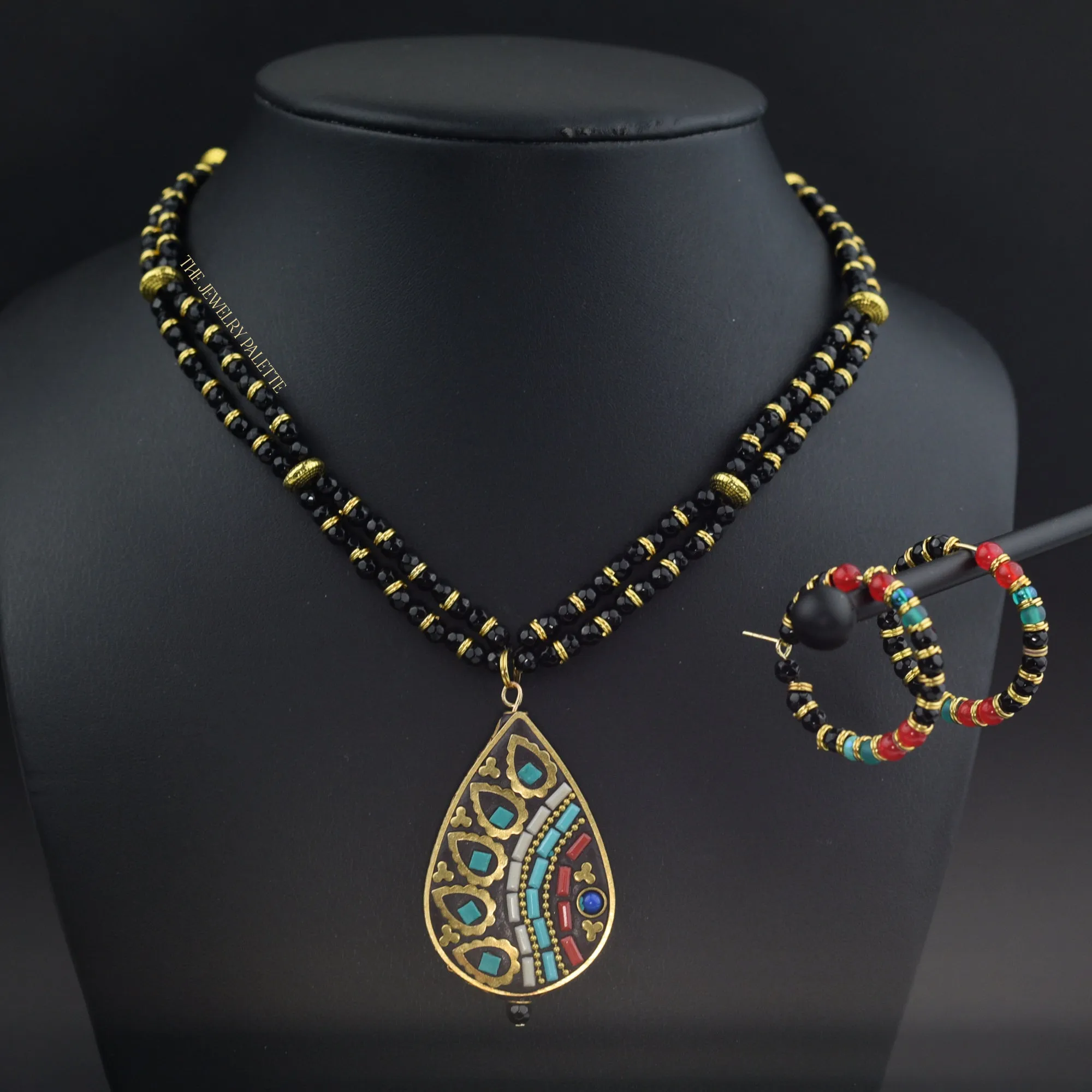 Mersana black onyx pendant choker necklace