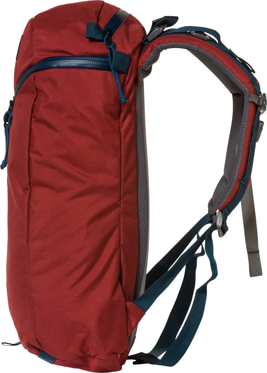 Mystery Ranch Urban Assault 21 Garnet | Buy Mystery Ranch Urban Assault 21 Garnet here | Outnorth