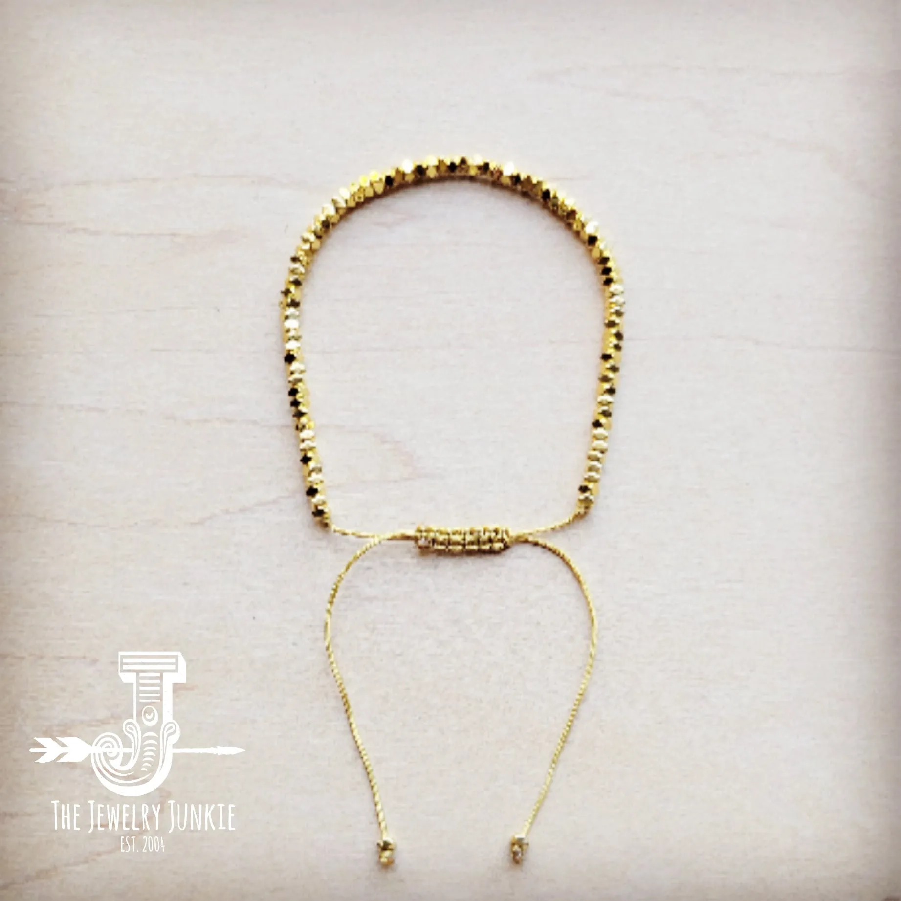 **Stackable Woven Beaded Bracelet in Gold 809w