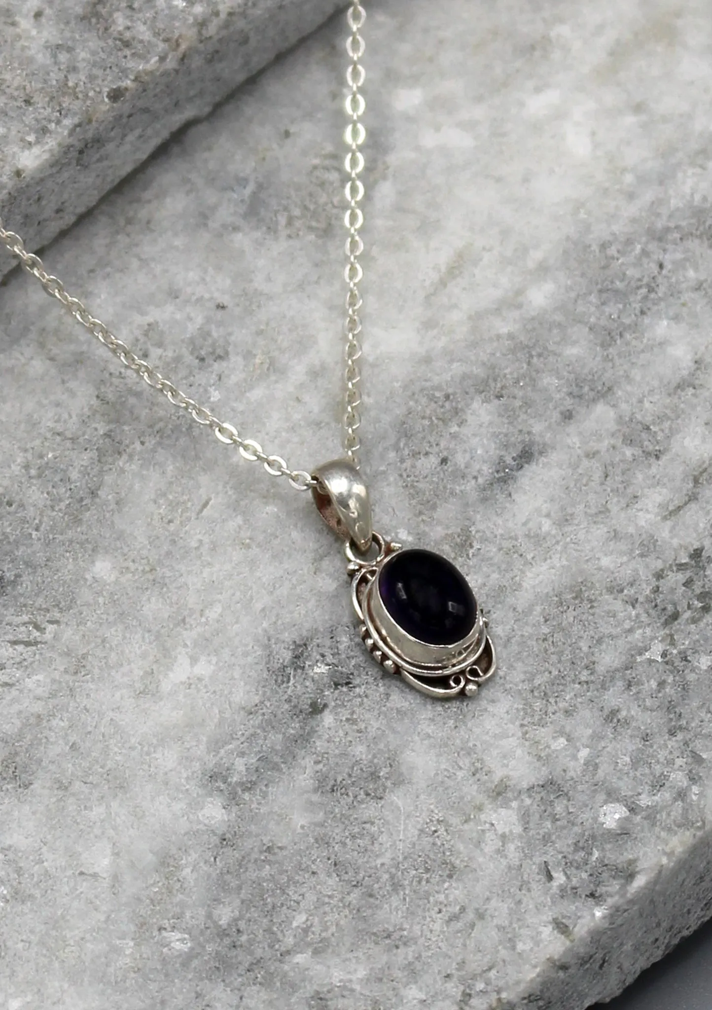 Sterling Silver Inlaid Amethyst Pendant Necklace