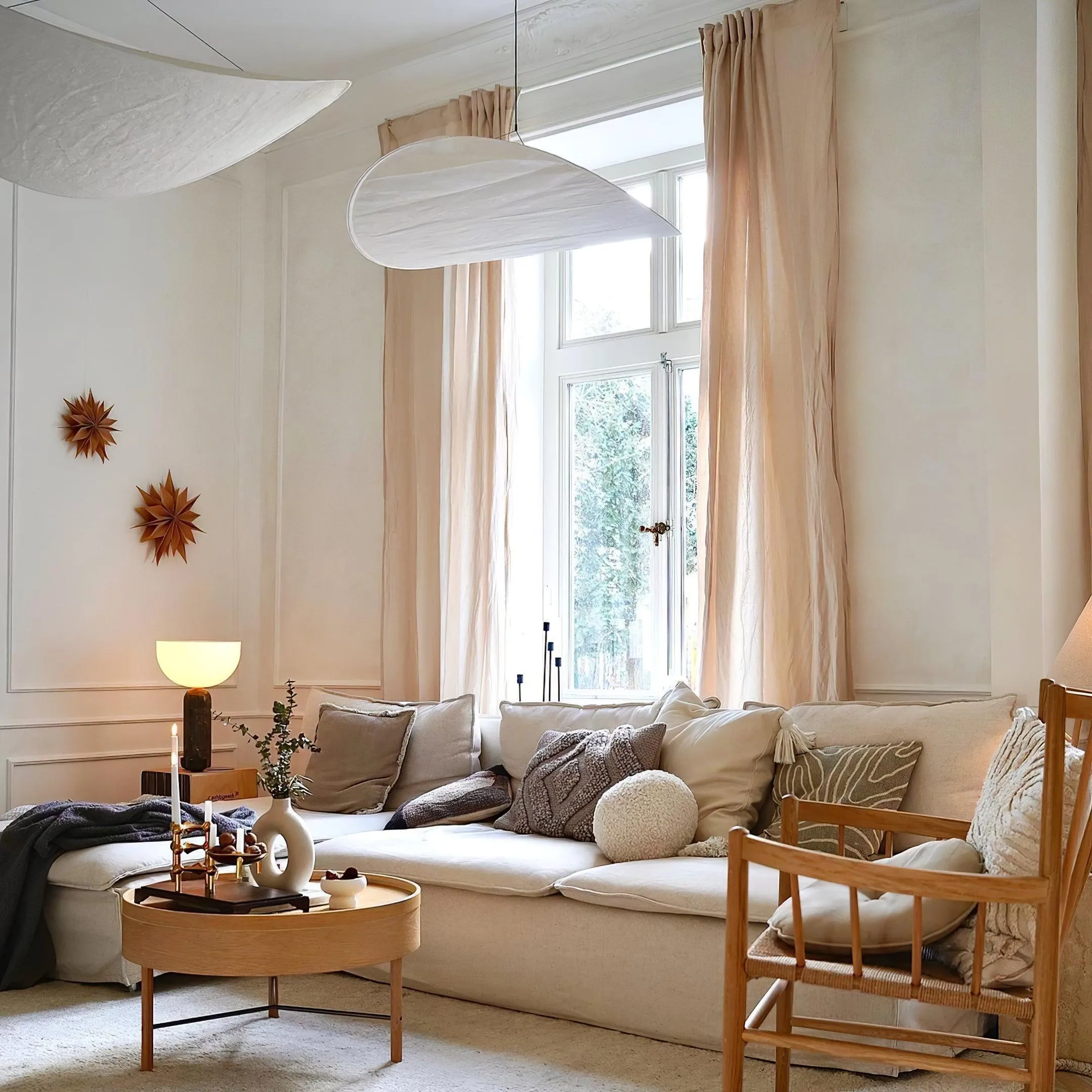 Tense Pendant Lamp
