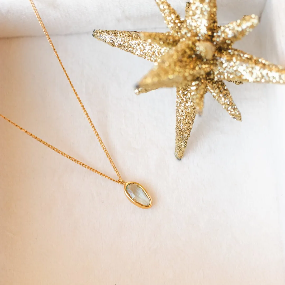 TINY PROTECT OVAL PENDANT - AQUAMARINE & GOLD