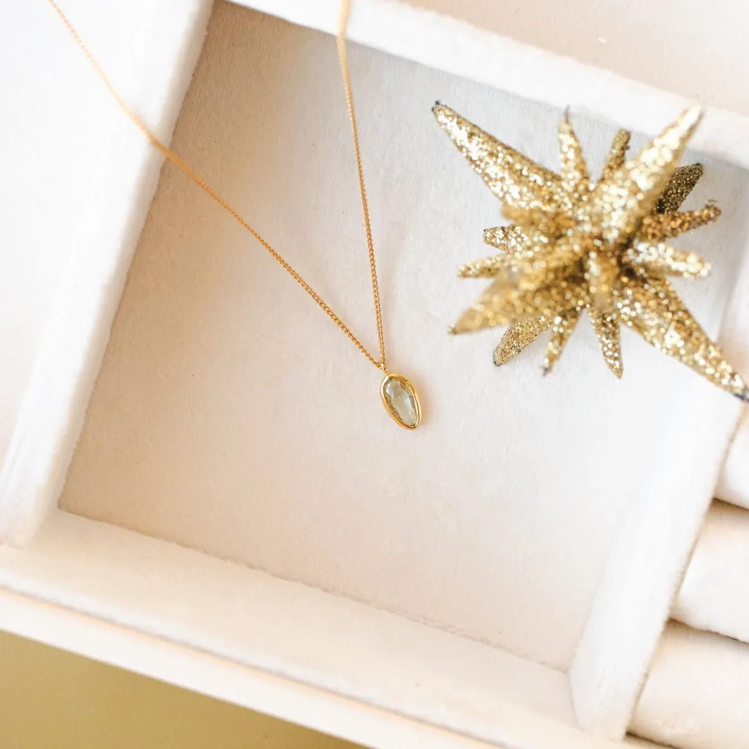 TINY PROTECT OVAL PENDANT - AQUAMARINE & GOLD