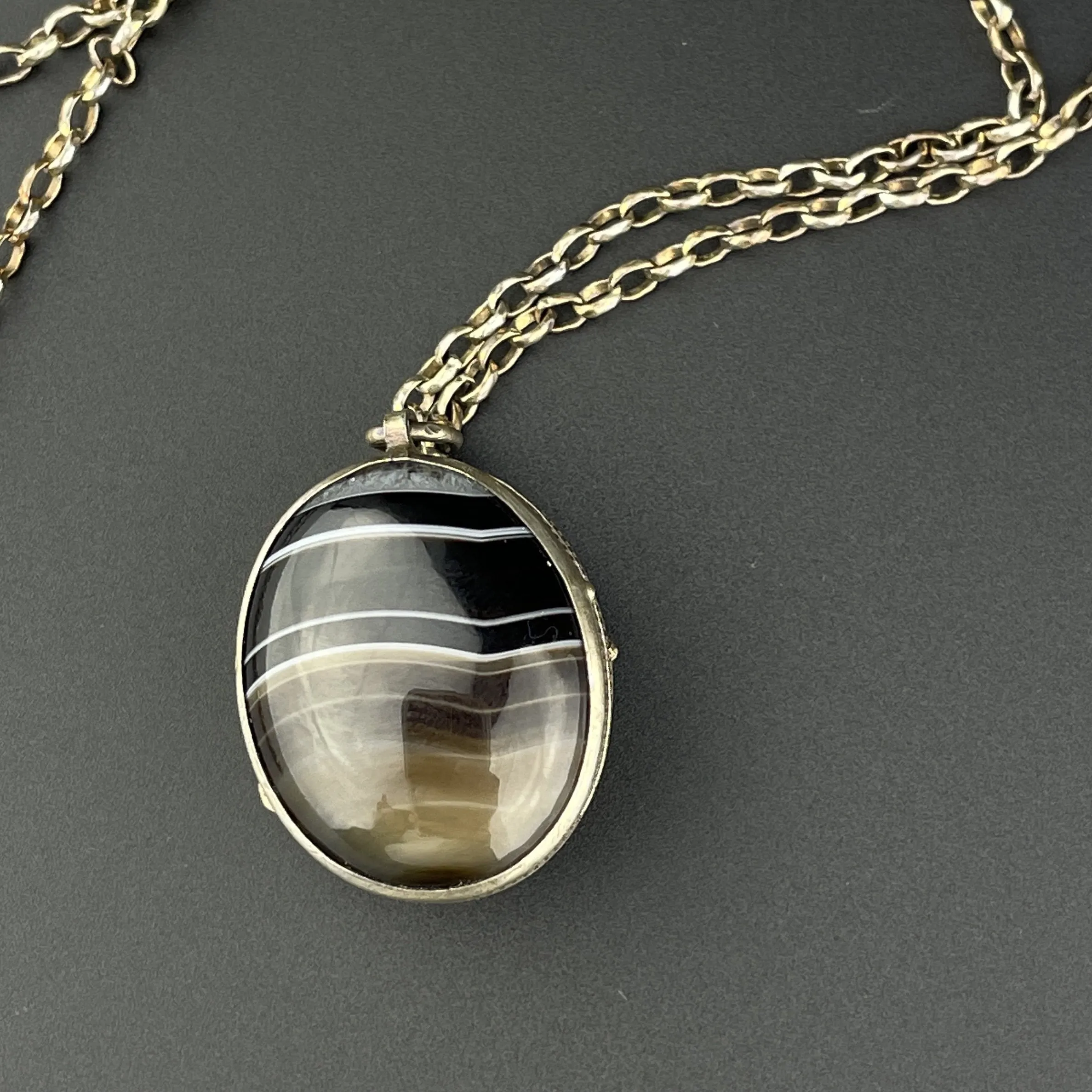 Victorian Silver Banded Agate Locket Pendant Necklace
