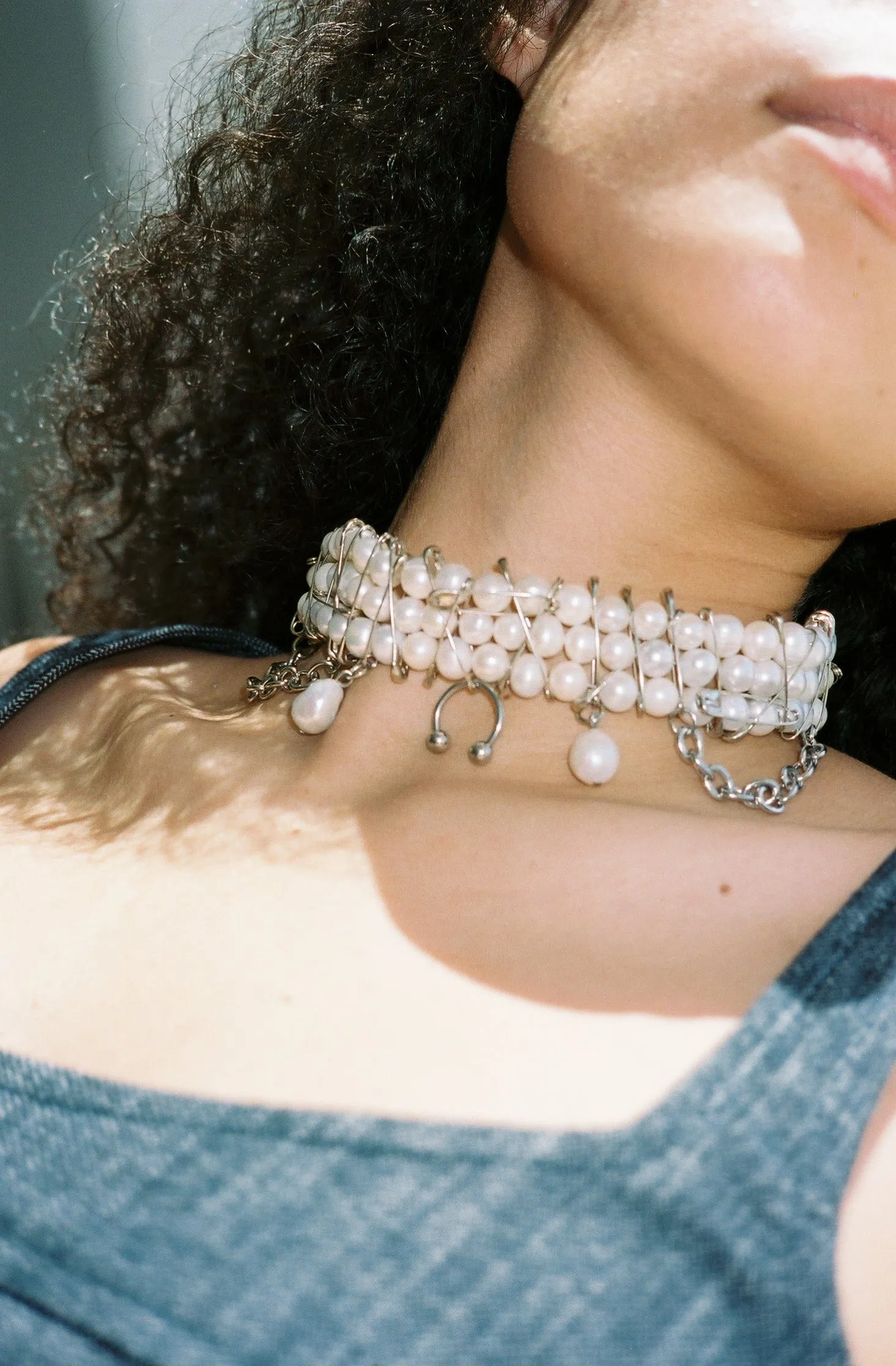 Vivienne Choker